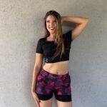 Short con calcita 1551'32 fucsia c/negro