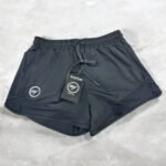 Short con calcita 004 negro